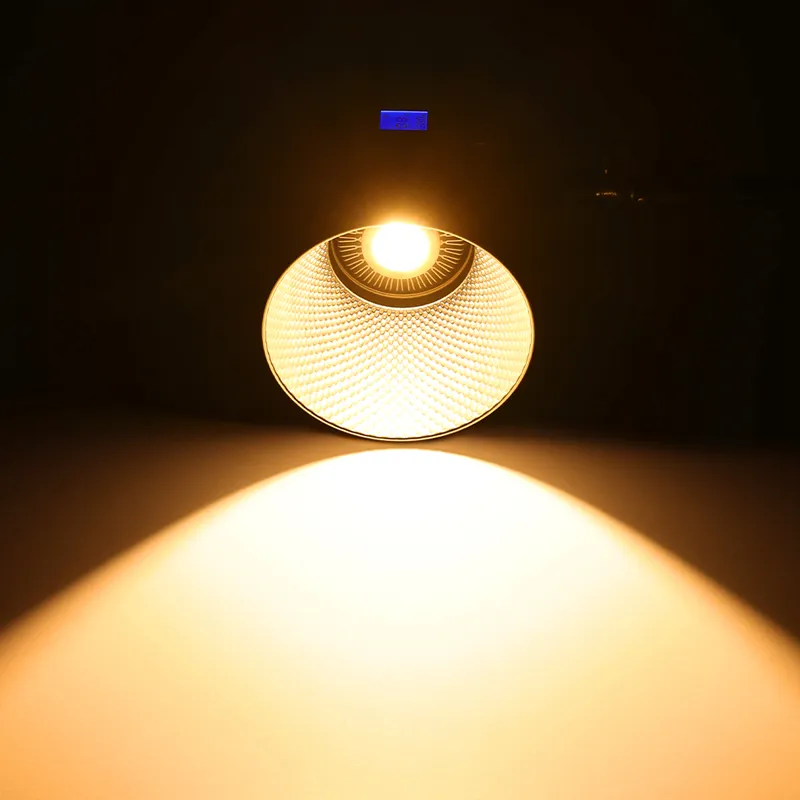 Ulanzi 120W Bi-color / RGB V-Mount Video Light - Image 10