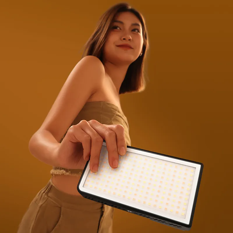Ulanzi 40W Portable Video Light - Image 6