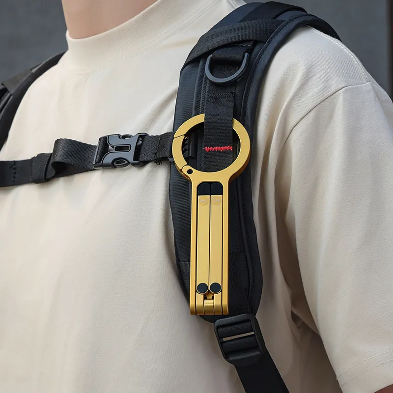 Ulanzi MA30 Carabiner-Mounted Phone Tripod - Image 7