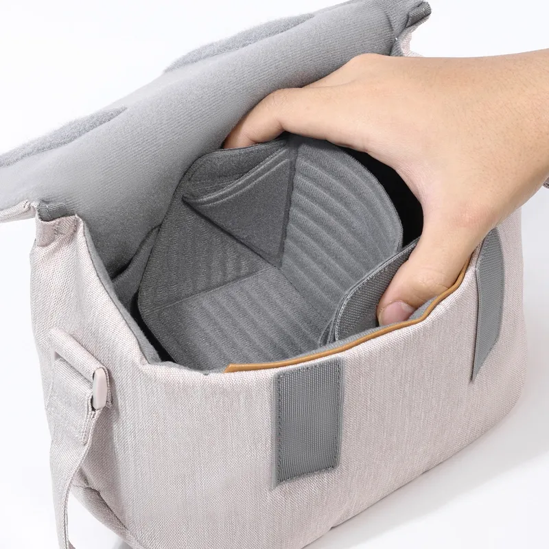 Ulanzi F01 Camera Sling Bag B011 - Image 8