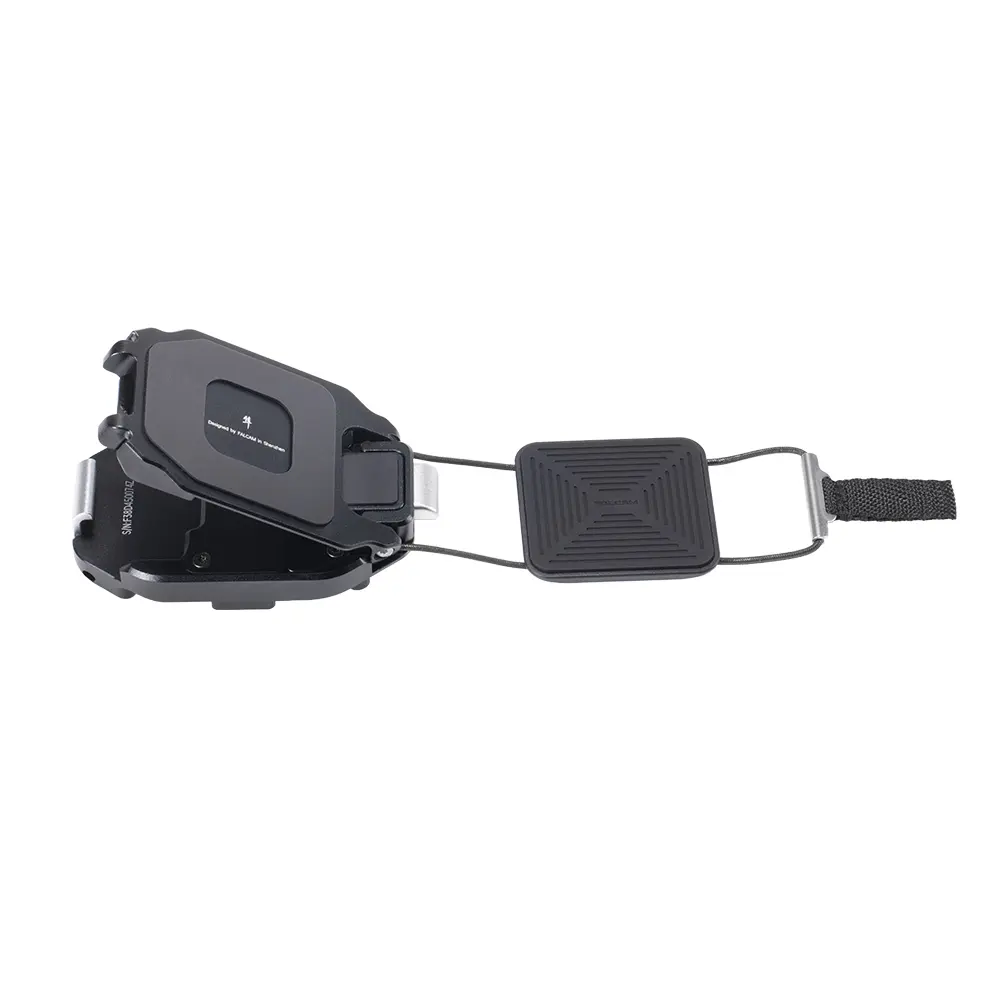 Ulanzi Falcam F38 Camera Backpack Strap Clip - Image 7