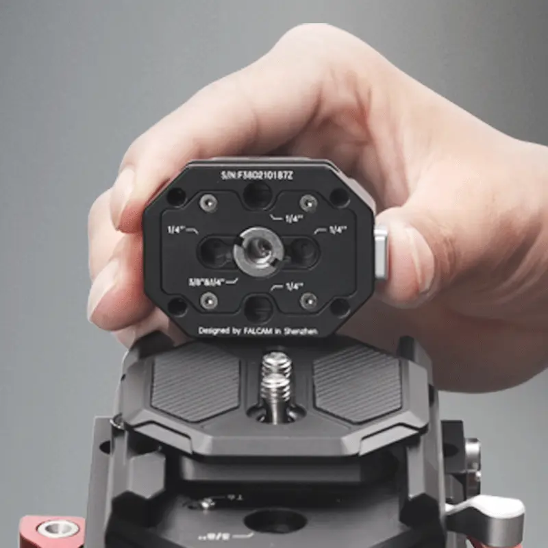 Ulanzi Falcam F38 Multi-hole Quick Release Base 3364 - Image 3