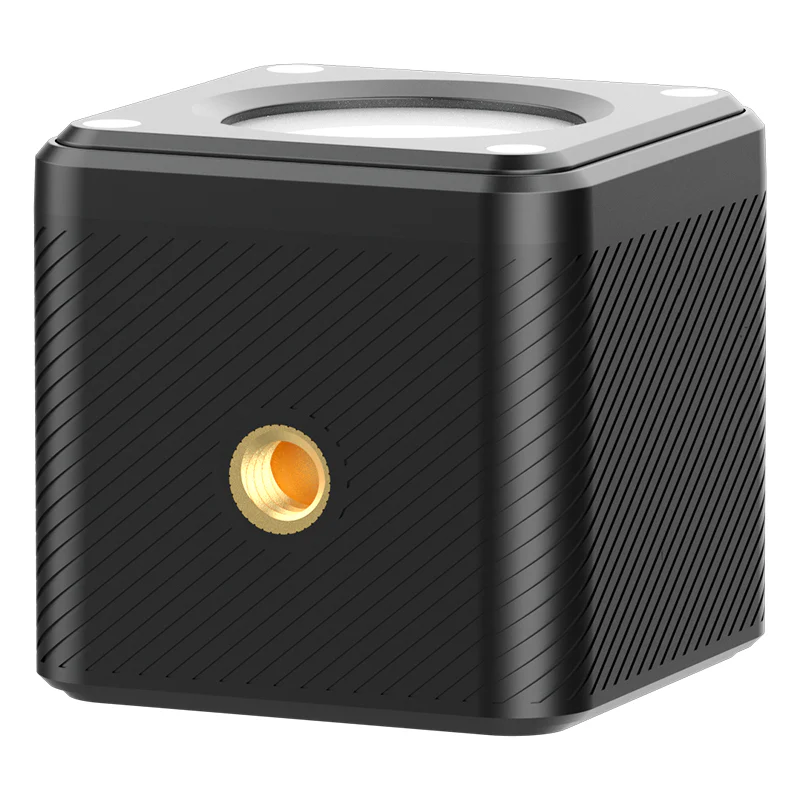 Ulanzi L2 RGB COB Magnetic Video Light 2878 - Image 4