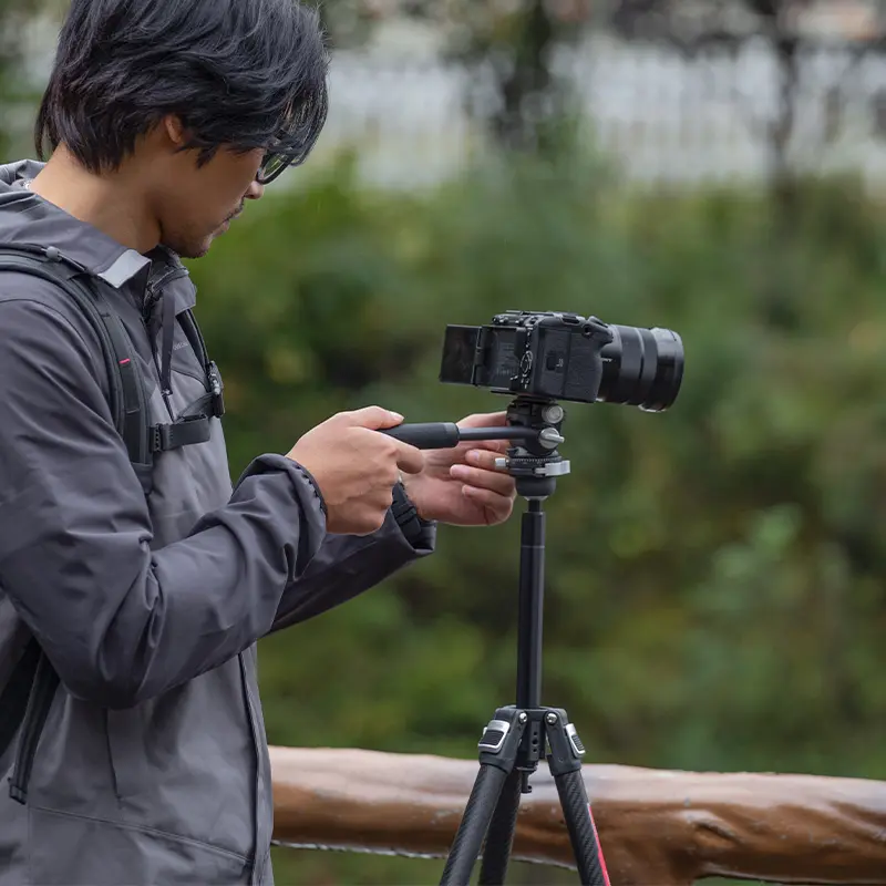 Ulanzi TT09 VideoGo Carbon Fiber Travel Video Tripod - Image 13